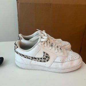 Nike womens sneakers